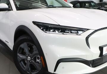 Ford Mustang Mach-E 75.000 km 25.777 &euro; Hamm 59077