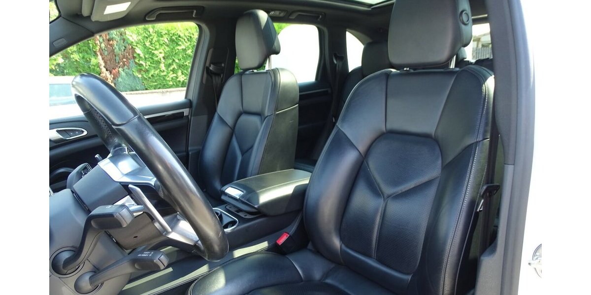 Porsche Cayenne S 4,2l Diesel Pano, Navi, 21 Zoll, Standhe 229.443 km 23.490 &euro; Rodgau 63110