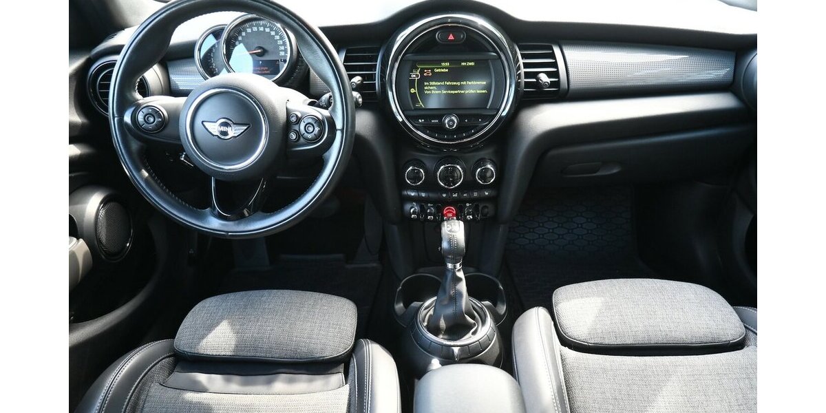 Mini Cooper 5-Türer Aut Navi Leder LED PDC 17erAlus 100.000 km 14.400 &euro; Seevetal - Hittfeld 21218