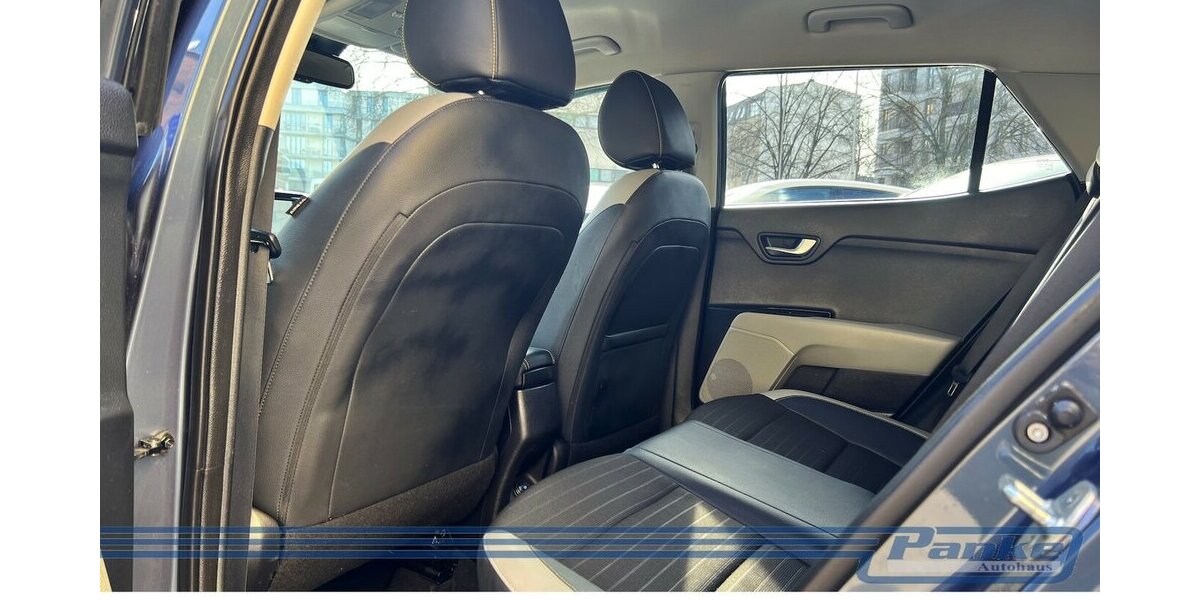 Kia Stonic Spirit 1.0*NAV*SHZ*RFK*BT*TotW*LED* 75.000 km 9.990 &euro; Berlin 13187