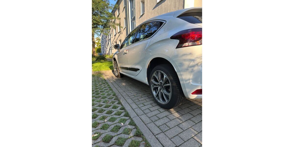 Citroen DS4 70.000 km 7.400 &euro; Merseburg 06217