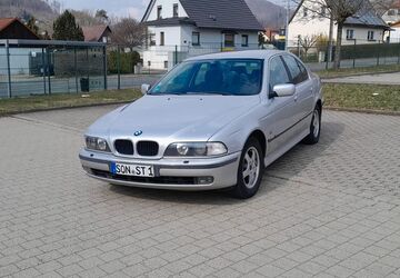 BMW 323 215.000 km 1.600 &euro; Sonneberg 96515