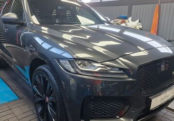 Jaguar F-Pace 162.000 km 22.990 &euro; Neubrandenburg 17036