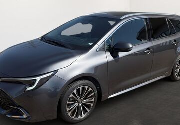 Toyota Corolla 4.000 km 32.620 &euro; Villingen-Schwenningen 78048