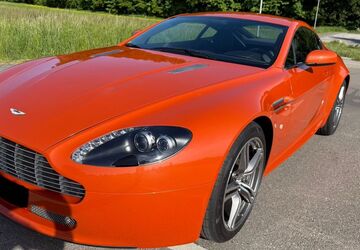 Aston Martin V8 Vantage 30.142 km 70.900 &euro; Augsburg 86161
