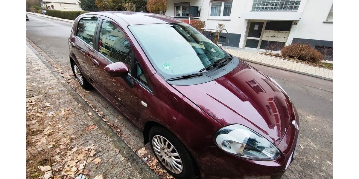 Fiat Grande Punto 45.596 km 4.000 &euro; Bad Schwalbach 65307