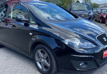 Seat Altea 64.615 km 9.499 &euro; Leipzig 04229