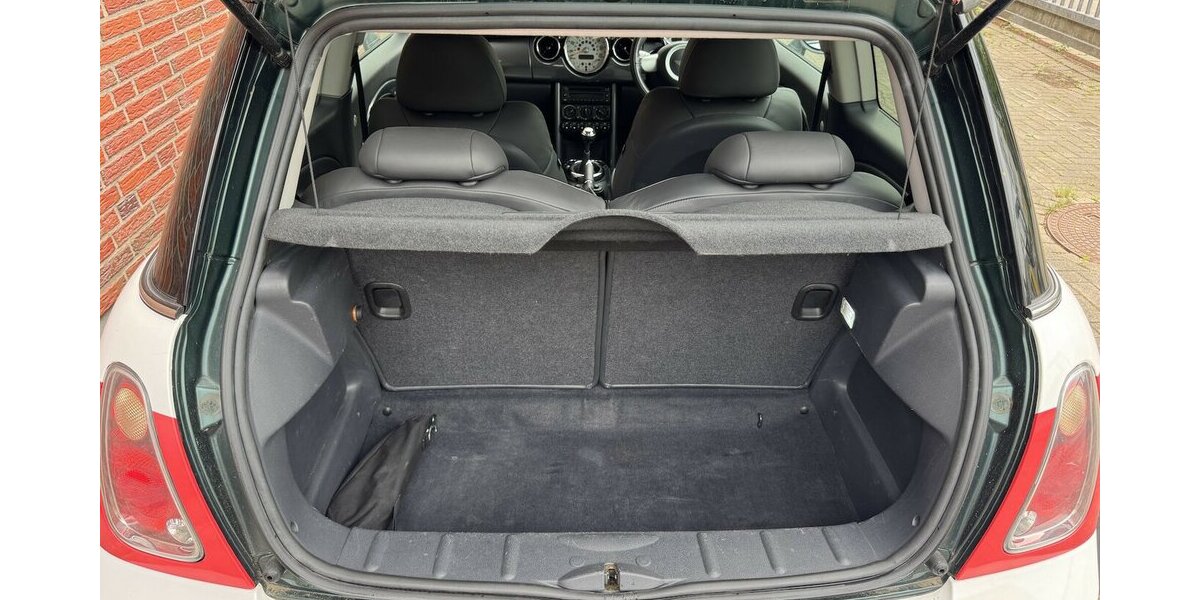 Mini Cooper S UnionJack foliert dt. Zulassung MwSt. !!! 104.177 km 7.999 &euro; Hamburg 22339