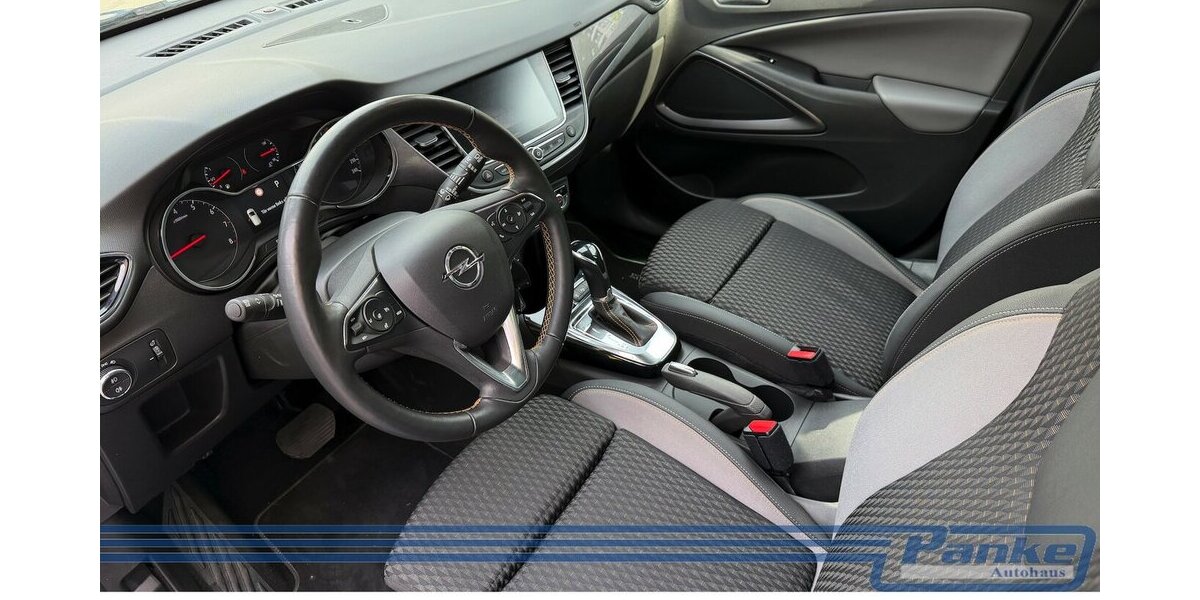 Opel Crossland Innovation*R-Cam*Sthzg*SHZ*Navi*LED* 22.710 km 13.990 &euro; Berlin 13187
