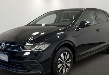 VW Polo 9.296 km 21.990 &euro; Düsseldorf 40233