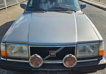 Volvo 240 401.500 km 1.499 &euro; Vellmar 34246