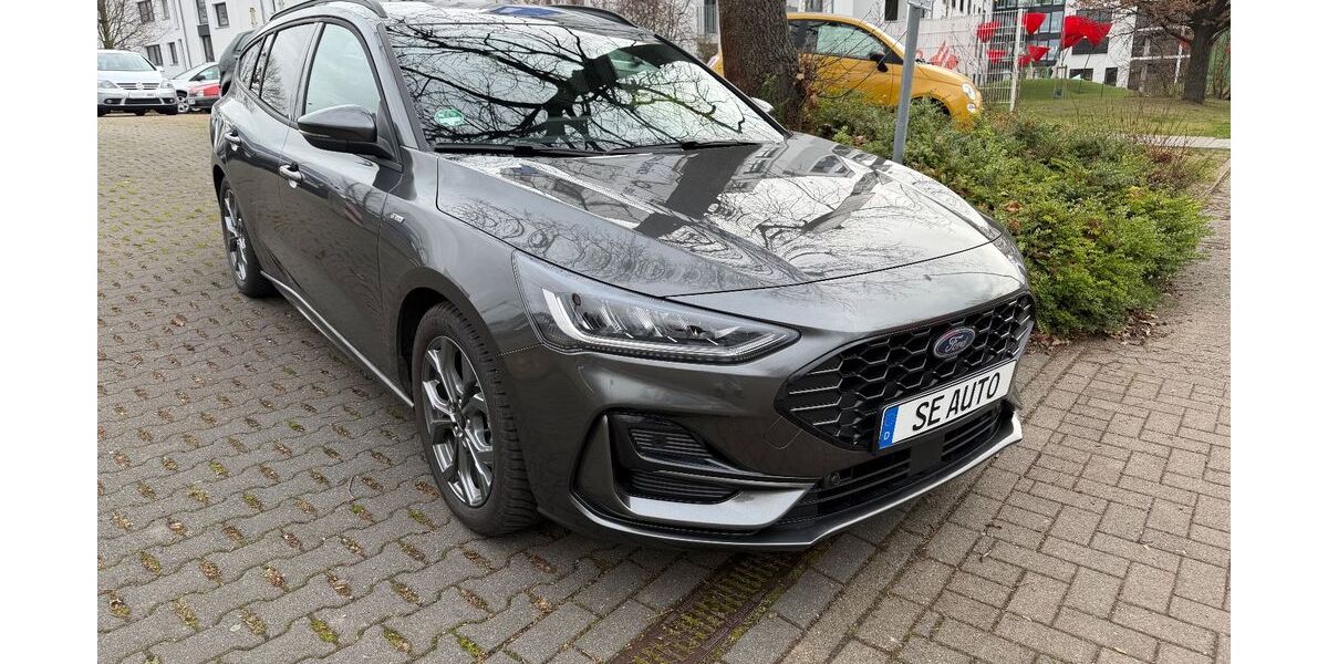 Ford Focus 5.400 km 20.990 &euro; Hannover 30177