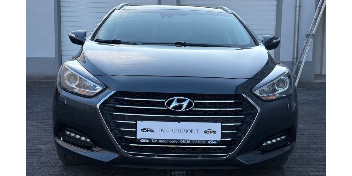 Hyundai i40 152.000 km 11.390 &euro; Wölfersheim 61200