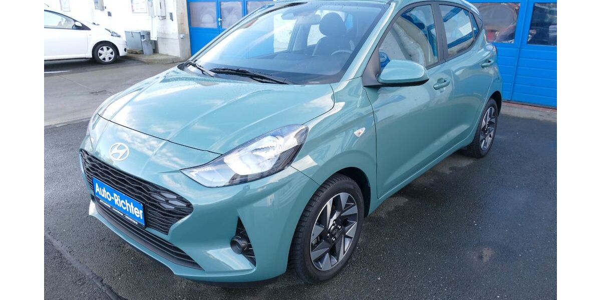 Hyundai i10 35.300 km 14.450 &euro; Eckartsberga 06648