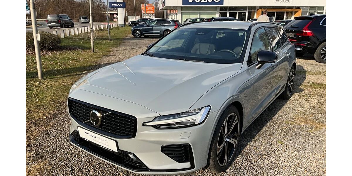 Volvo V60 18.437 km 41.850 &euro; Lübbecke 32312