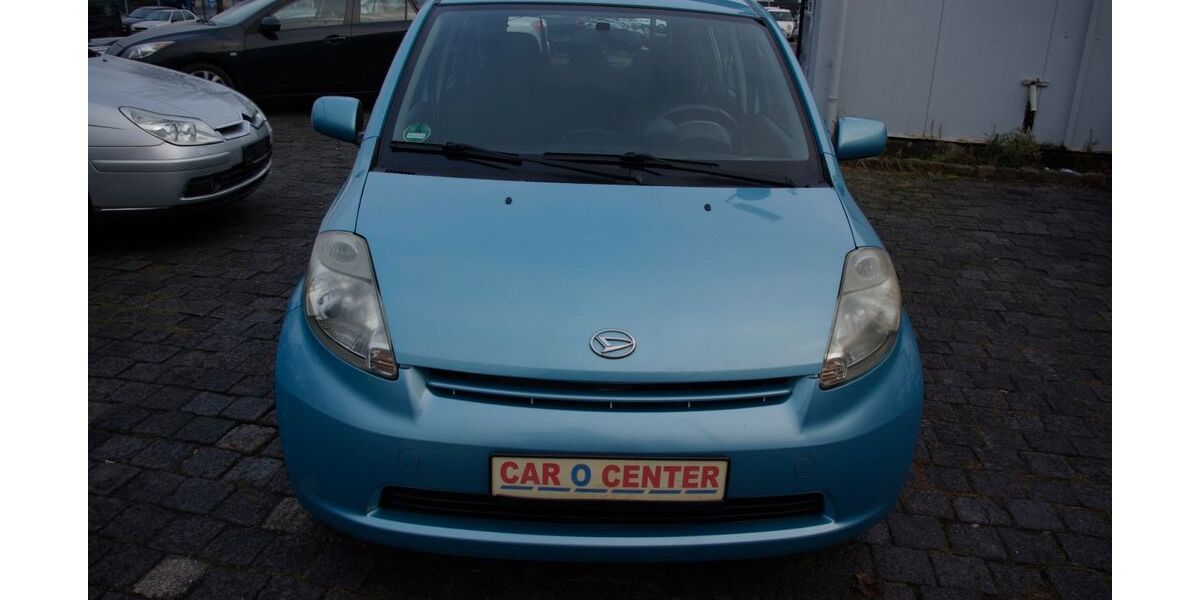 Daihatsu Sirion 149.000 km 2.450 &euro; Bottrop 46242