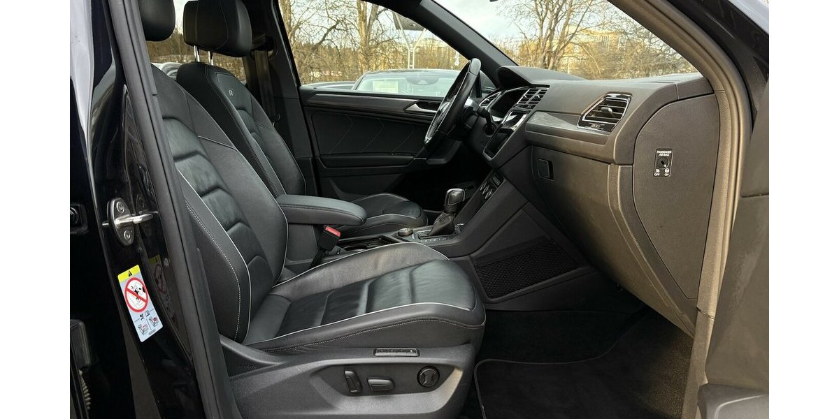 VW Tiguan Allspace Highline 4Motion 7-SITZ/PANO/ACC 90.578 km 31.900 &euro; Villingen-Schwenningen 78054