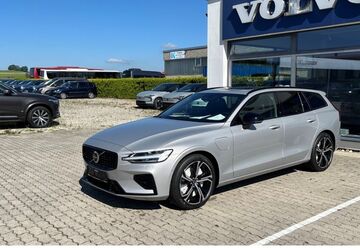 Volvo V60 14.999 km 51.990 &euro; Haag-Winden bei München 83527