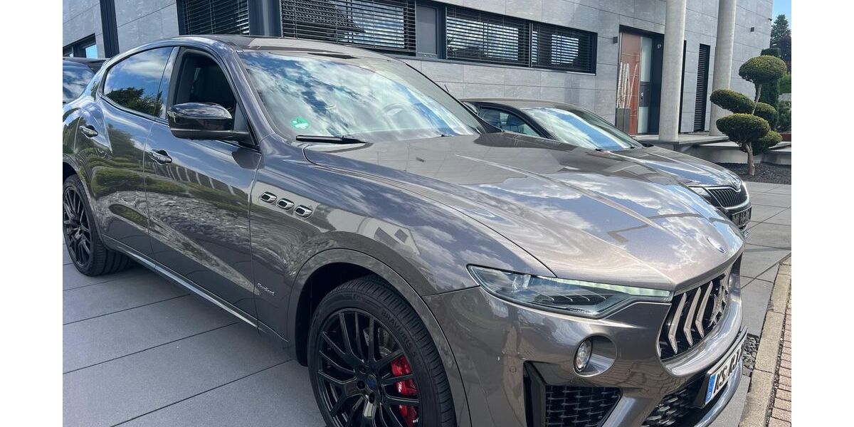 Maserati Levante 131.500 km 37.990 &euro; Niestetal 34266