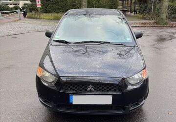 Mitsubishi Colt 188.100 km 2.000 &euro; Berlin 14197