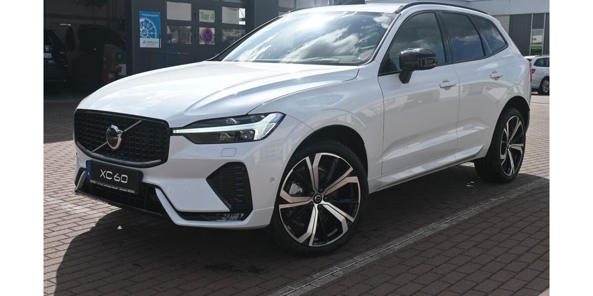 Volvo XC60 21.000 km 60.300 &euro; Jüterbog 14913