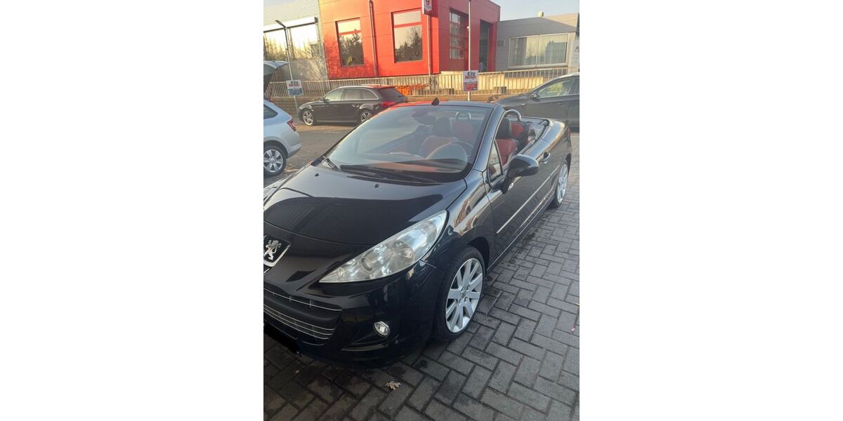 Peugeot 207 150.999 km 4.550 &euro; Stadland 26936