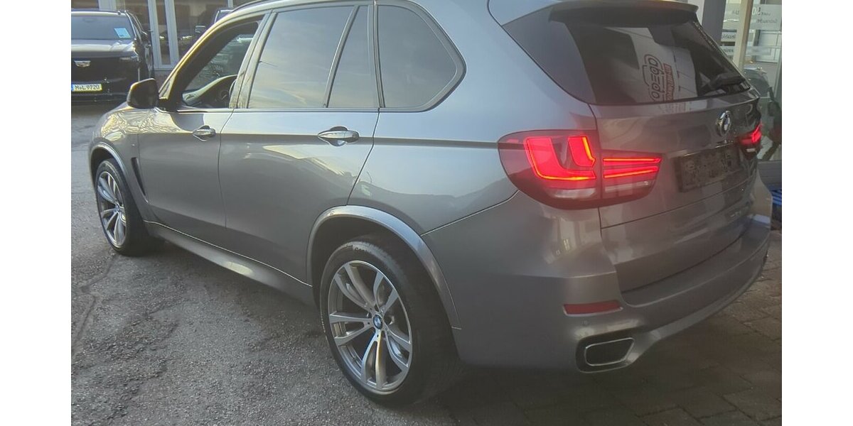 BMW X5 xDrive 30 d *M-Paket, shadow* 114.000 km 32.880 &euro; Bad Tölz 83646