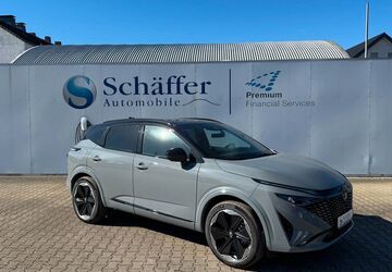 Nissan Qashqai 2.960 km 31.990 &euro; Bielefeld 33607