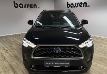 Toyota Corolla Cross 14.909 km 32.900 &euro; Rotenburg 27356
