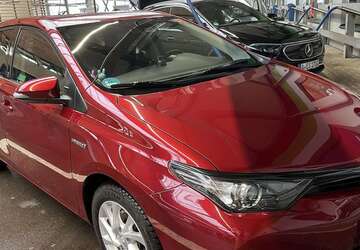 Toyota Auris 96.000 km 13.900 &euro; Augsburg 86159