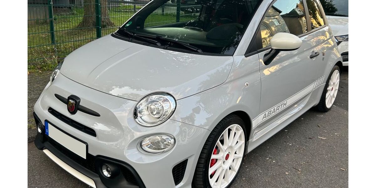 Abarth 595 33.500 km 23.595 &euro; Leichlingen 42799