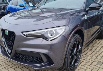 Alfa Romeo Stelvio 20.229 km 62.880 &euro; Düren 52351