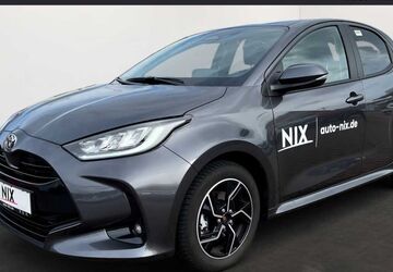 Toyota Yaris 2.500 km 26.760 &euro; Wächtersbach 63607