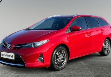 Toyota Auris 59.500 km 8.980 &euro; Nürnberg 90480