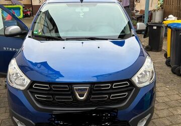 Dacia Lodgy 34.000 km 14.800 &euro; Königsfeld 53426