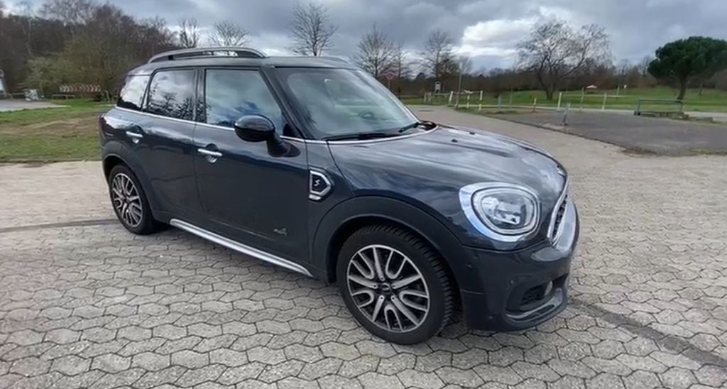 Mini Cooper SD Countryman 119.000 km 17.500 &euro; Kiefersfelden 83088