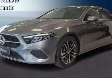 Mercedes-Benz A 180 4.464 km 29.300 &euro; Rheinbach 53359