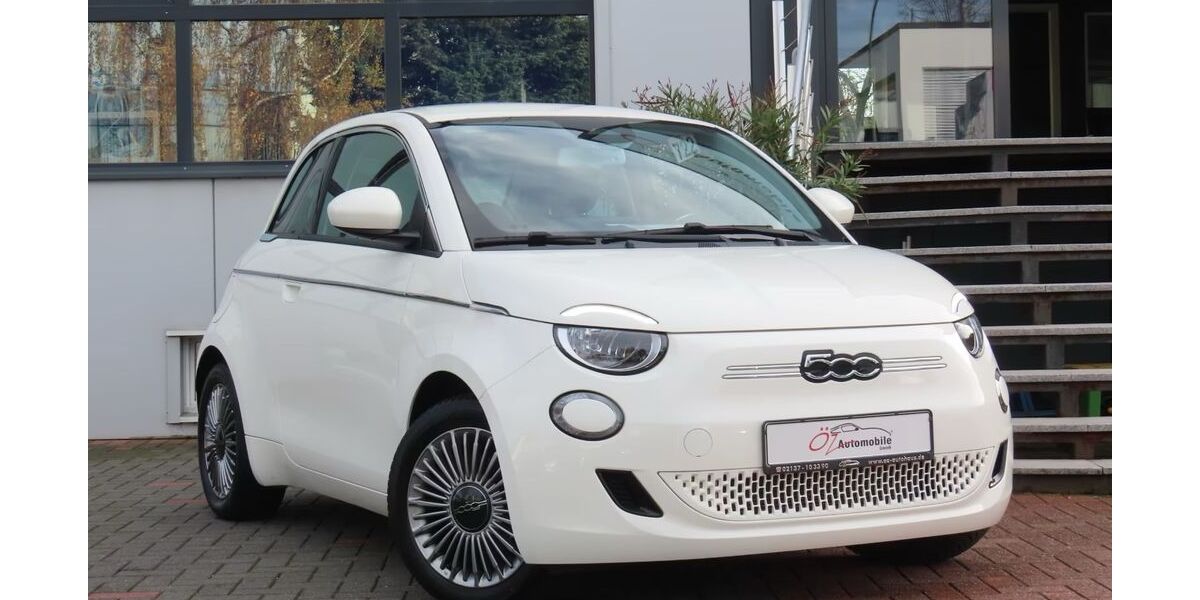 Fiat 500e 8.508 km 15.900 &euro; Neuss 41469
