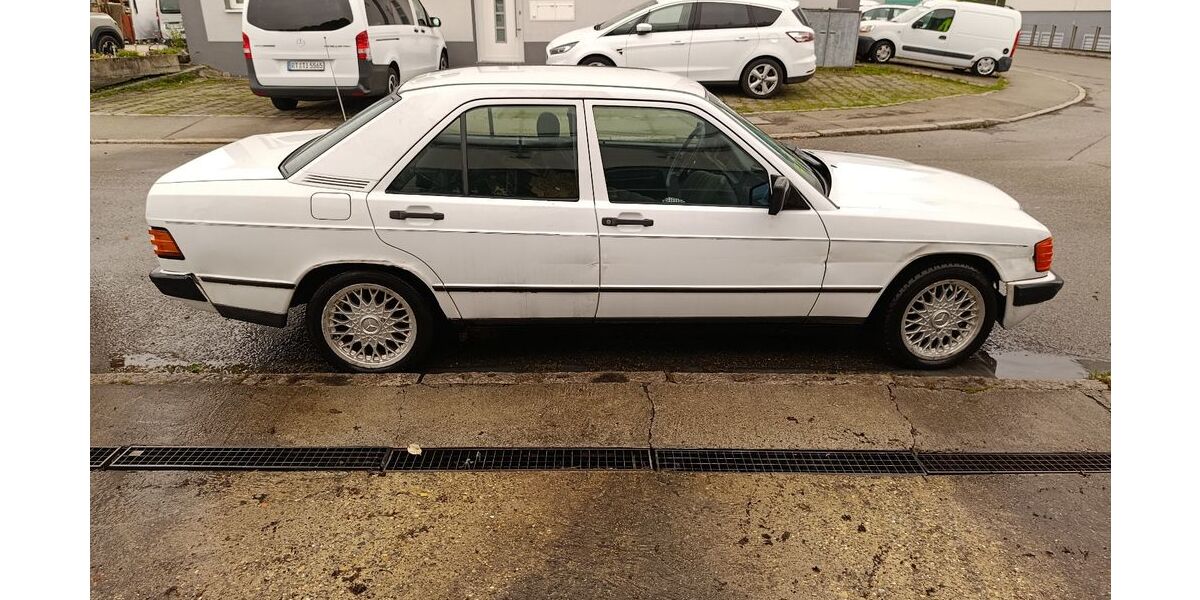 Mercedes-Benz 190 232.645 km 1.990 &euro; Pfullingen 72793