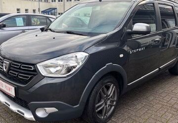 Dacia Lodgy 144.425 km 9.990 &euro; Brandenburg 14770
