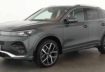 VW Tiguan 18.900 km 44.084 &euro; Düsseldorf 40233