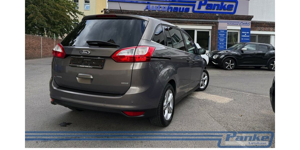 Ford Grand C-Max Champions Edition*SHZ*PDCv+h* 176.659 km 5.280 &euro; Berlin 13187