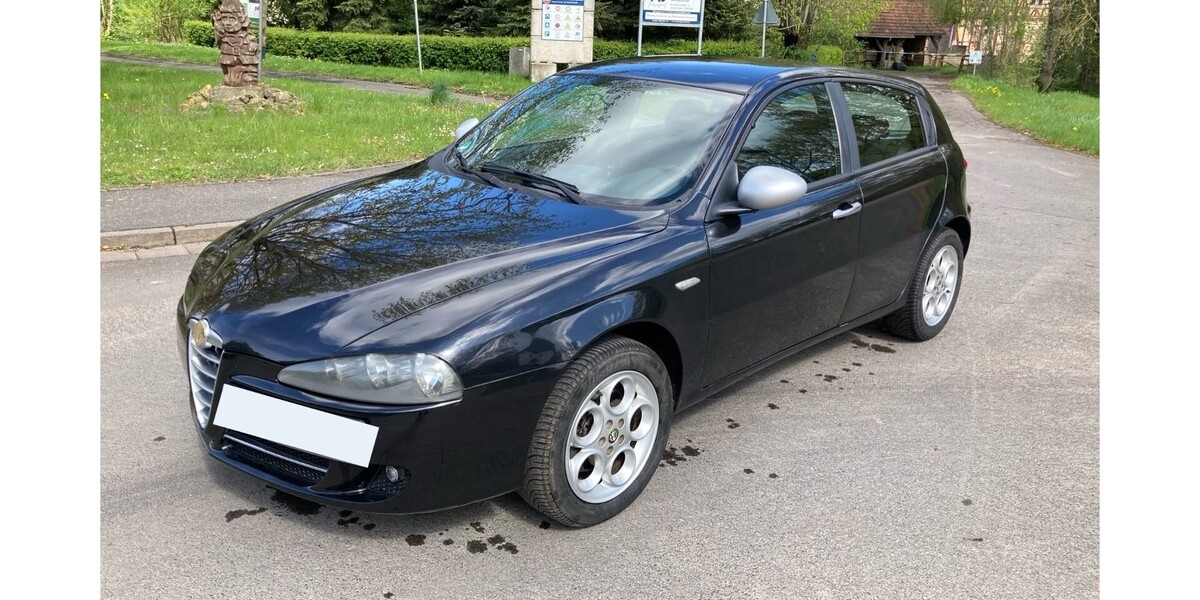 Alfa Romeo 147 163.210 km 5.000 &euro; Berkatal 37297