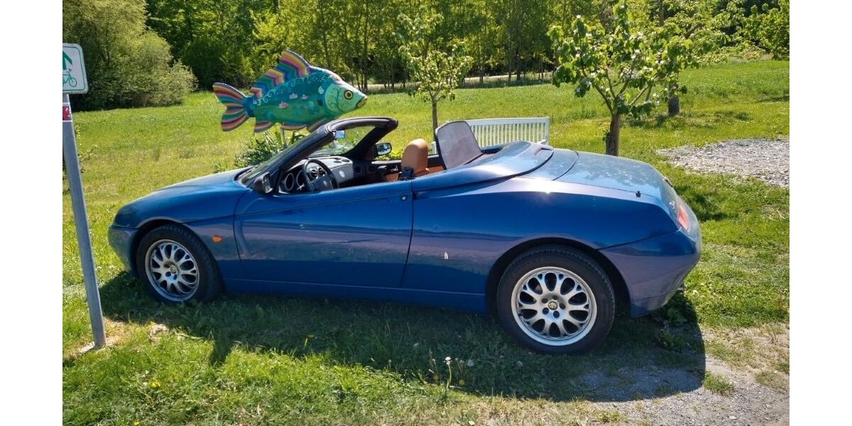 Alfa Romeo Spider 180.000 km 4.500 &euro; Burgthann 90559