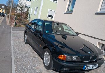 BMW 523 147.000 km 12.499 &euro; Schwandorf 92421