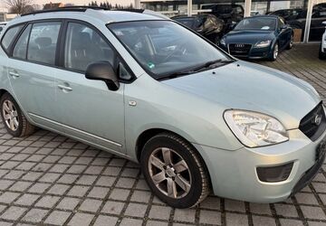 Kia Carens 161.000 km 1.350 &euro; Kodersdorf 02923