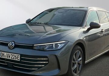 VW Passat Variant 2.500 km 55.990 &euro; Eutin 23701