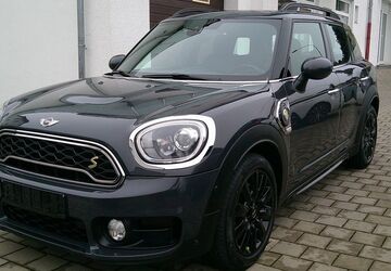 Mini Countryman SE (Cooper) 128.785 km 15.900 &euro; Cadolzburg 90556
