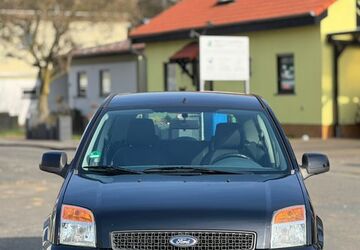 Ford Fusion 154.896 km 2.800 &euro; Frankfurt am Main 65929