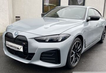 BMW i4 21.706 km 59.440 &euro; Essen 45134